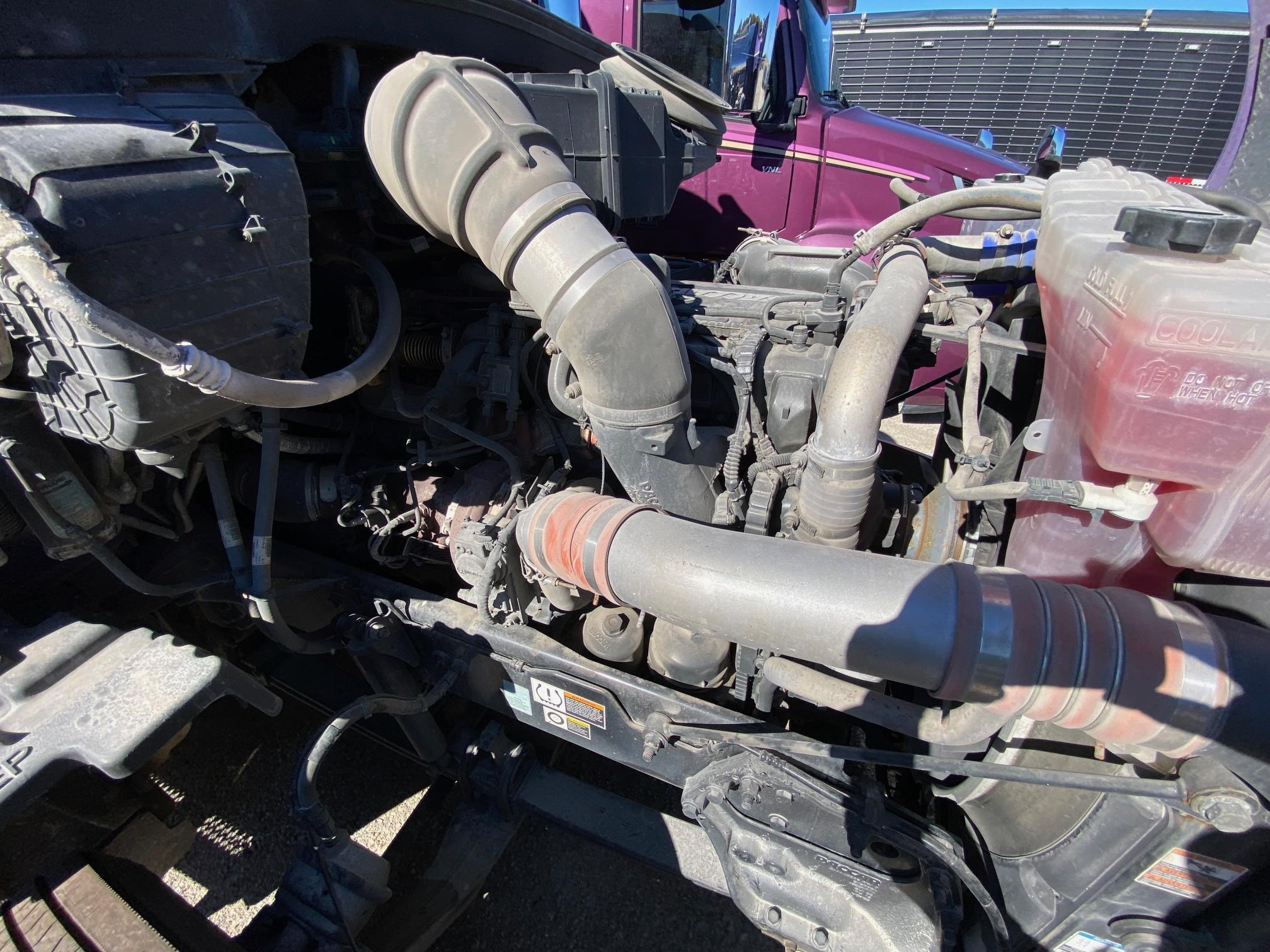 2020 PETERBILT 579 - Image 22